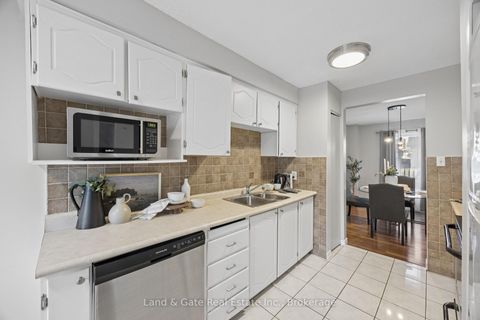 Photo 9 at 62 - 155 Glovers Road, Samac, Oshawa
