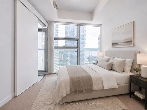 Photo 4 at 1403 - 12 York Street, Waterfront Communities C1, Toronto