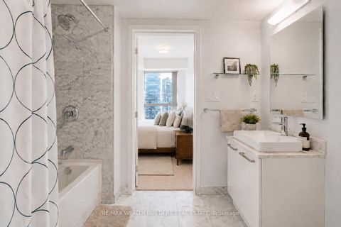 Photo 5 at 1403 - 12 York Street, Waterfront Communities C1, Toronto