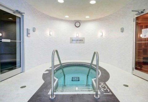 Photo 12 at 1403 - 12 York Street, Waterfront Communities C1, Toronto