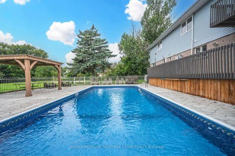 Photo 3 at 1923 10th Line, Stroud, Innisfil