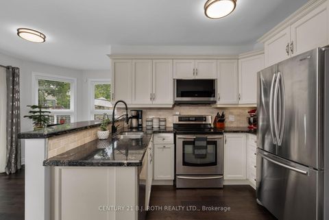 Photo 5 at 16 Longman Drive, Northwest, Barrie