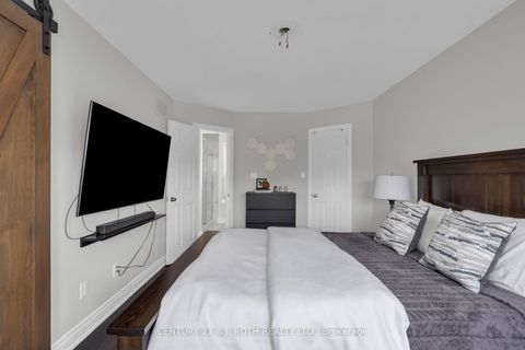 Photo 21 at 16 Longman Drive, Northwest, Barrie