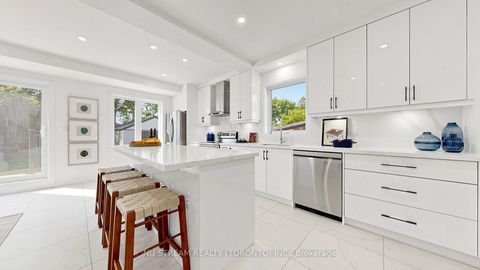 Photo 10 at 88 Waniska Avenue, Queensway, Toronto