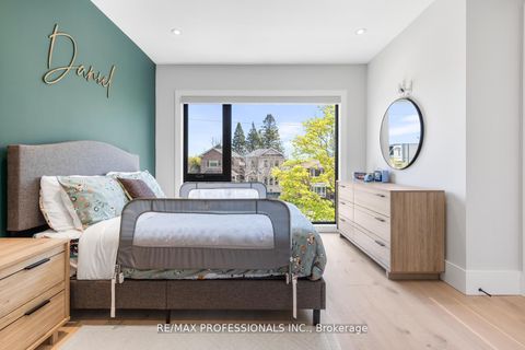 Photo 28 at 216 Aldercrest Road, Alderwood, Toronto