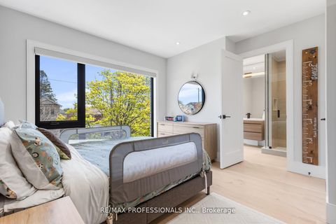 Photo 29 at 216 Aldercrest Road, Alderwood, Toronto