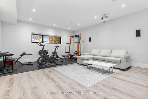 Photo 34 at 216 Aldercrest Road, Alderwood, Toronto