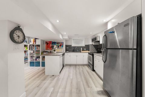 Photo 35 at 8 Cloverlawn Avenue, Oakwood Village, Toronto