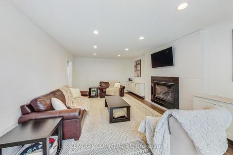 Photo 14 at 35 Mackay Drive, South Richvale, Richmond Hill