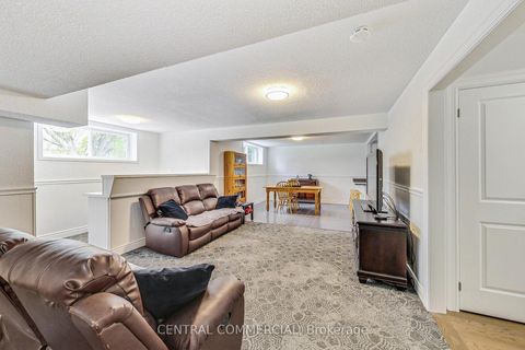 Photo 30 at 35 Mackay Drive, South Richvale, Richmond Hill