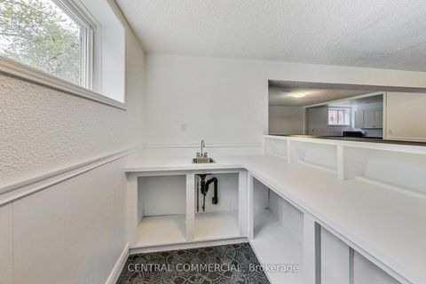 Photo 33 at 35 Mackay Drive, South Richvale, Richmond Hill