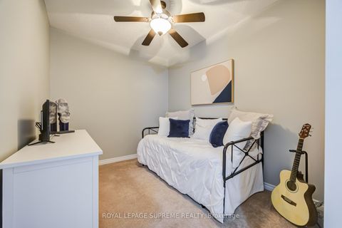 Photo 3 at 15 - 1949 Lawrence Avenue W, Weston, Toronto
