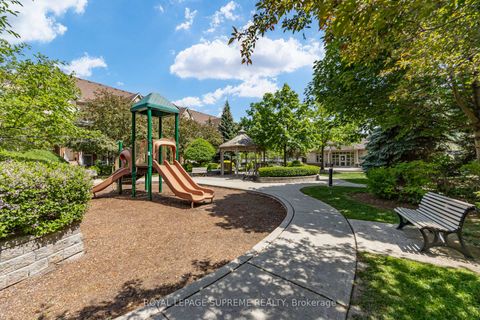 Photo 20 at 15 - 1949 Lawrence Avenue W, Weston, Toronto