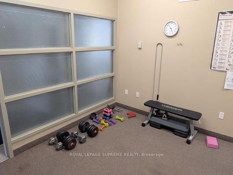 Photo 26 at 15 - 1949 Lawrence Avenue W, Weston, Toronto