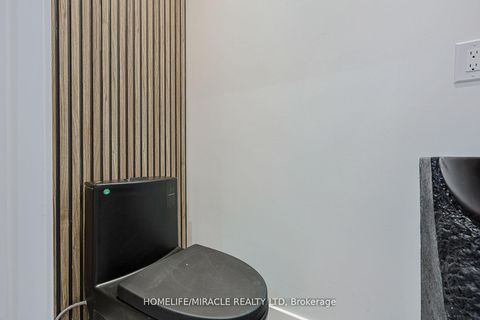 Photo 7 at 22 Arnprior Road, Bendale, Toronto