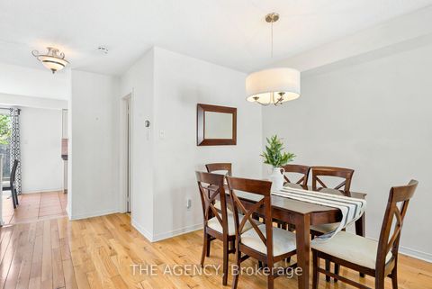 Photo 7 at 3 Waterton Crescent, Langstaff, Richmond Hill