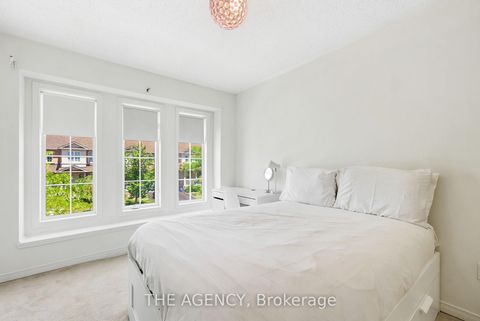 Photo 17 at 3 Waterton Crescent, Langstaff, Richmond Hill