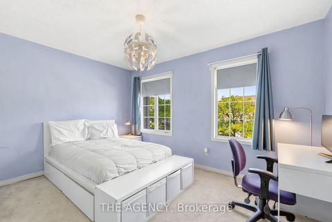 Photo 19 at 3 Waterton Crescent, Langstaff, Richmond Hill