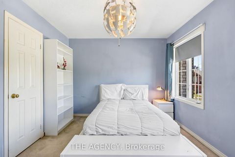 Photo 20 at 3 Waterton Crescent, Langstaff, Richmond Hill