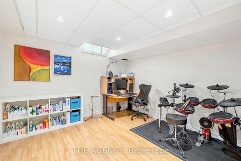 Photo 26 at 3 Waterton Crescent, Langstaff, Richmond Hill