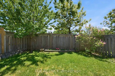 Photo 35 at 3 Waterton Crescent, Langstaff, Richmond Hill