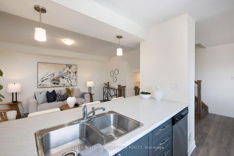 Photo 12 at 73 Cleanside Road, Birchmount, Toronto