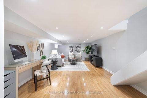 Photo 25 at 162 Coleman Avenue, Danforth, Toronto