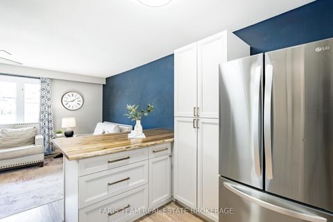 Photo 6 at 109 Daphne Crescent, Cundles East, Barrie