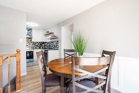Photo 10 at 109 Daphne Crescent, Cundles East, Barrie