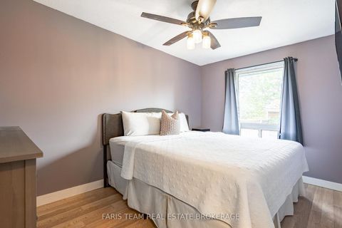 Photo 14 at 109 Daphne Crescent, Cundles East, Barrie
