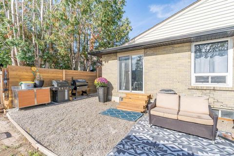 Photo 23 at 109 Daphne Crescent, Cundles East, Barrie