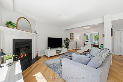 Photo 3 at 48 Tower Drive, Maryvale, Toronto