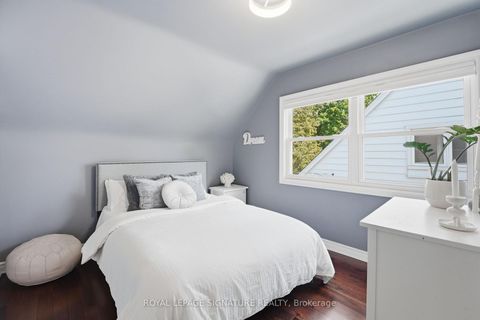 Photo 16 at 48 Tower Drive, Maryvale, Toronto