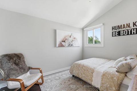 Photo 18 at 48 Tower Drive, Maryvale, Toronto