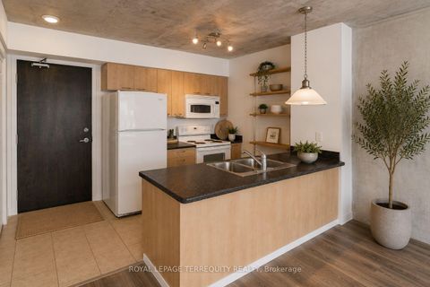 Photo 16 at 1307 - 22 Wellesley Street E, Yonge Corridor, Toronto