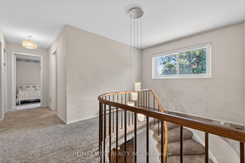 Photo 26 at 9 Harlington Road N, Don Mills, Toronto
