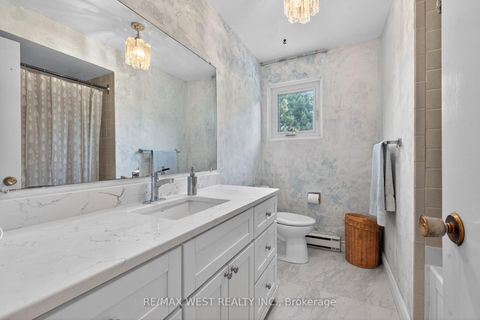 Photo 28 at 9 Harlington Road N, Don Mills, Toronto