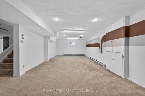 Photo 36 at 9 Harlington Road N, Don Mills, Toronto