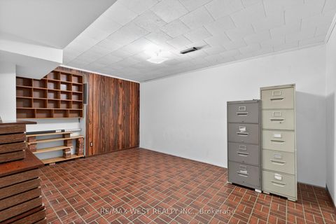 Photo 39 at 9 Harlington Road N, Don Mills, Toronto