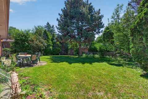 Photo 42 at 9 Harlington Road N, Don Mills, Toronto