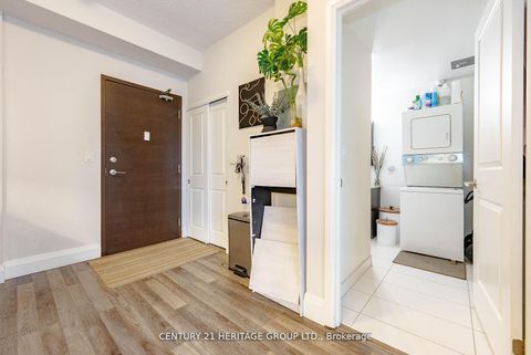 Photo 14 at 302 - 222 Finch Avenue W, Newtonbrook West, Toronto