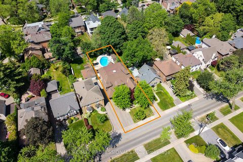 Photo 3 at 376 Prince Edward Drive N, Kingsway South, Toronto