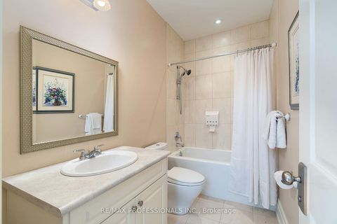 Photo 28 at 376 Prince Edward Drive N, Kingsway South, Toronto
