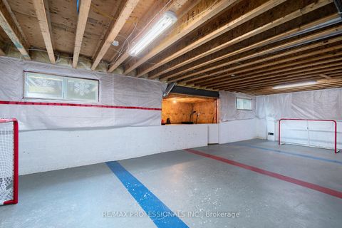Photo 35 at 376 Prince Edward Drive N, Kingsway South, Toronto