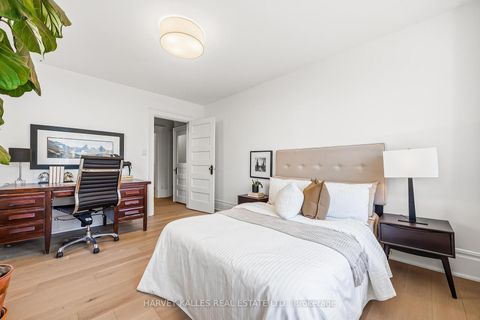 Photo 16 at 139 Hammersmith Avenue, The Beaches, Toronto
