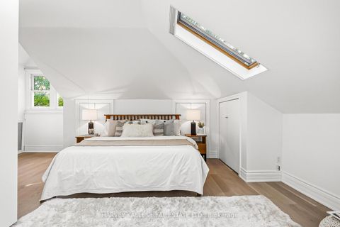 Photo 20 at 139 Hammersmith Avenue, The Beaches, Toronto
