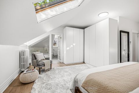 Photo 22 at 139 Hammersmith Avenue, The Beaches, Toronto