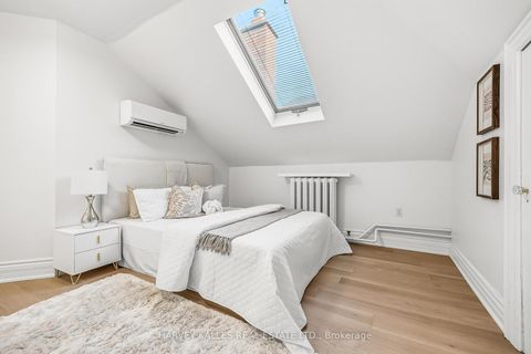 Photo 26 at 139 Hammersmith Avenue, The Beaches, Toronto