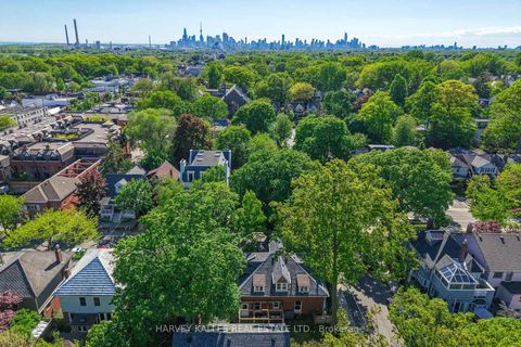 Photo 44 at 139 Hammersmith Avenue, The Beaches, Toronto
