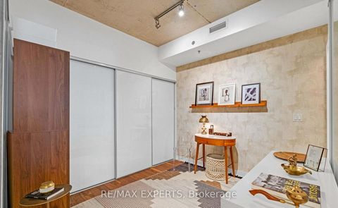 Photo 11 at 516 - 20 Gladstone Avenue, Little Portugal, Toronto
